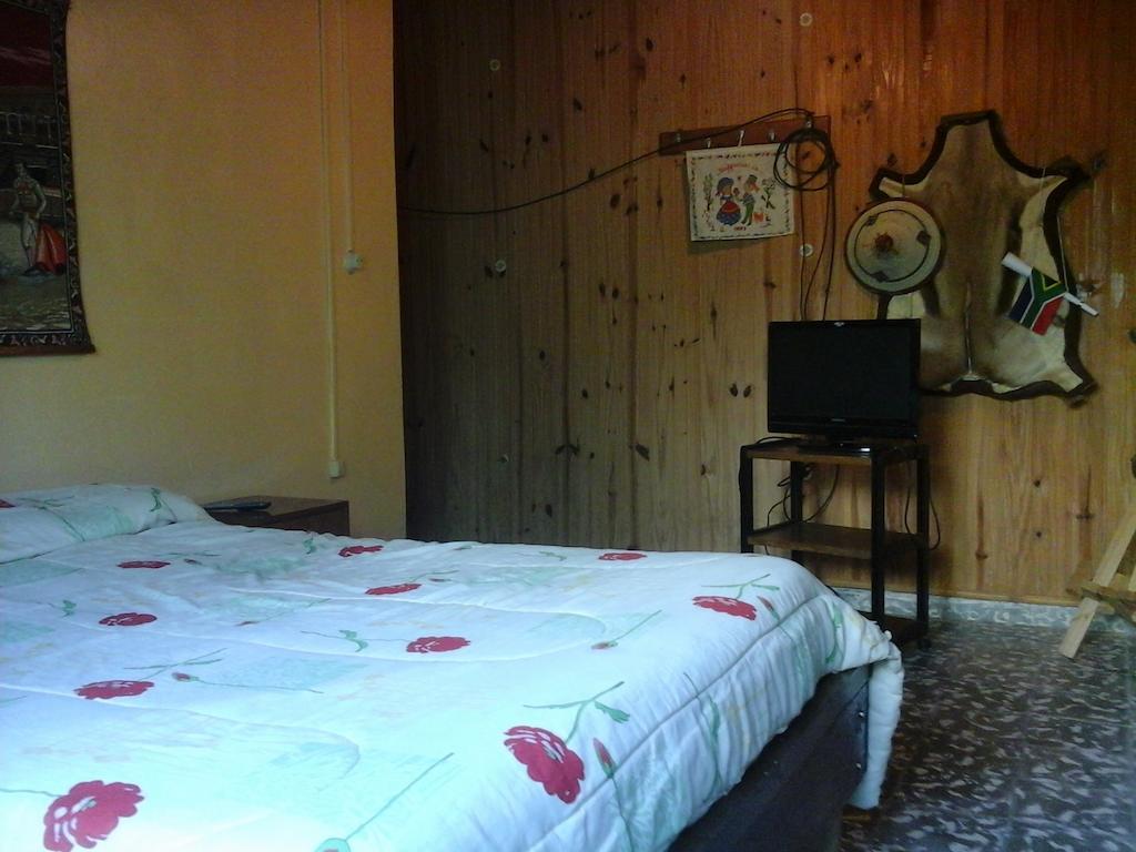 Carmelo Hostel Номер фото